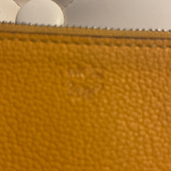 MCM Milla Grained Calfskin Double Crossbody Bag - Picture 5 of 11